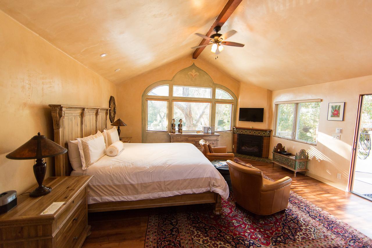 The Emerald Iguana Inn Ojai Bagian luar foto