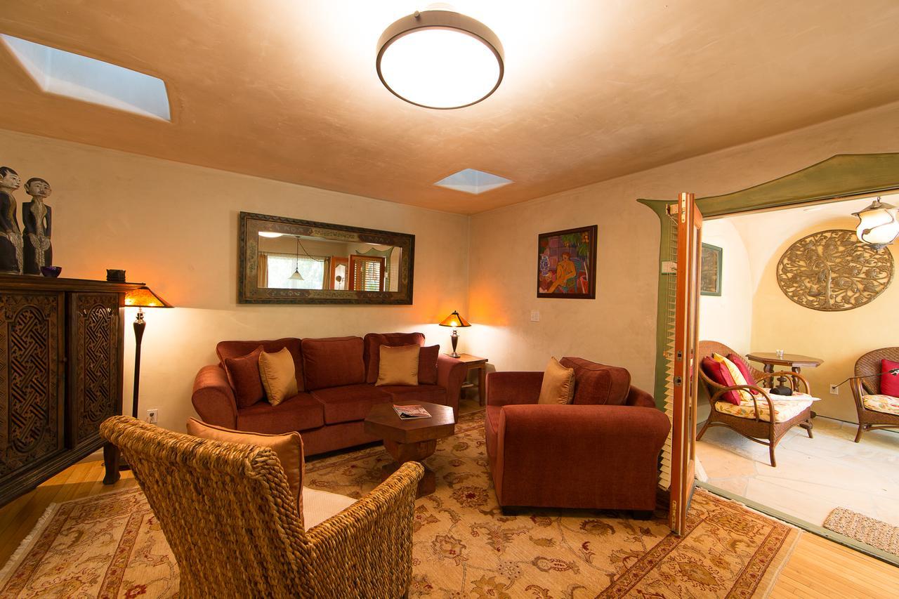 The Emerald Iguana Inn Ojai Bagian luar foto