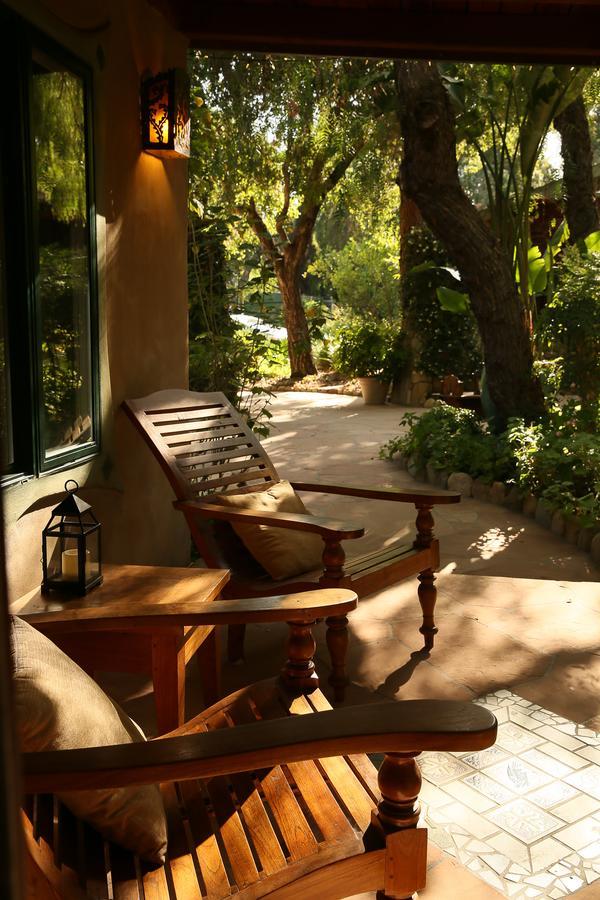 The Emerald Iguana Inn Ojai Bagian luar foto